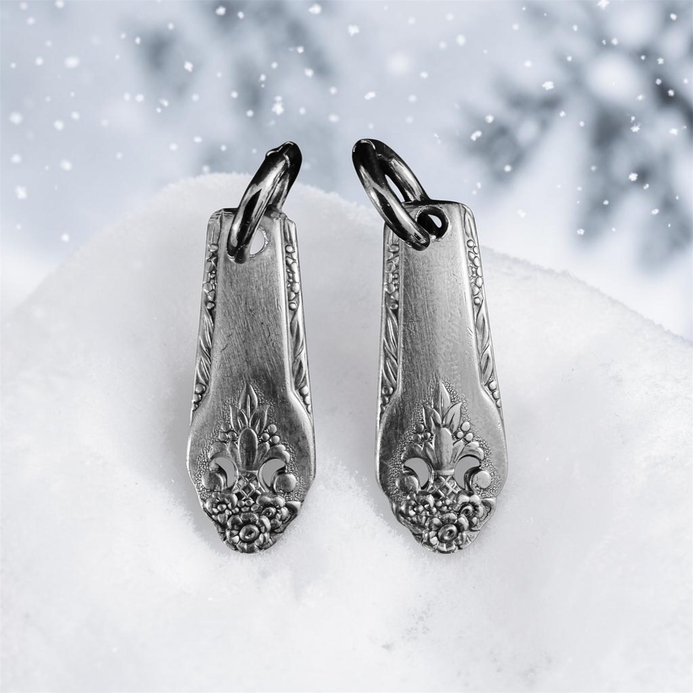 Lovely Lady (Large) Earrings - 2115
