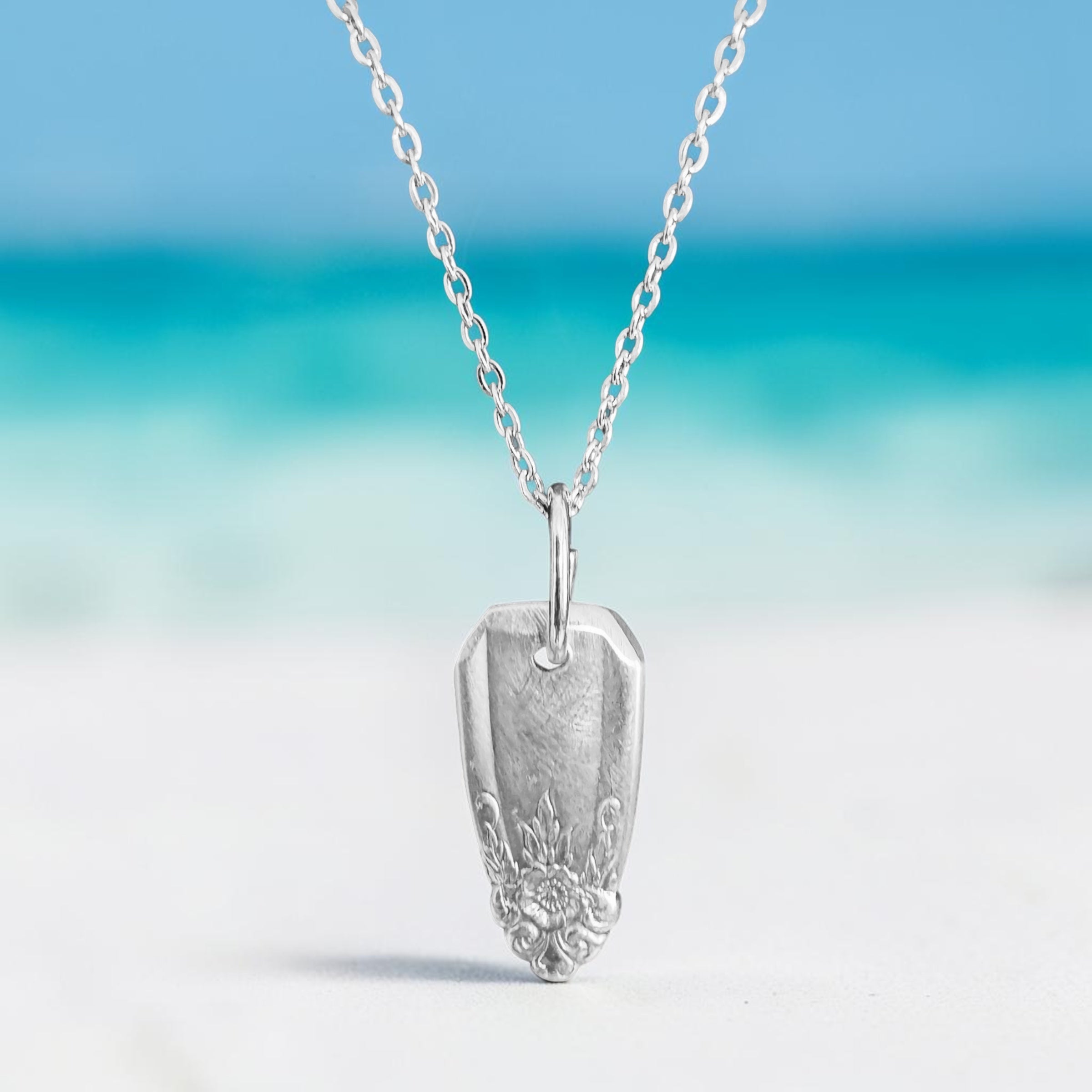 Grand Elegance (large) Necklace- Size 18 inch chain - 2117