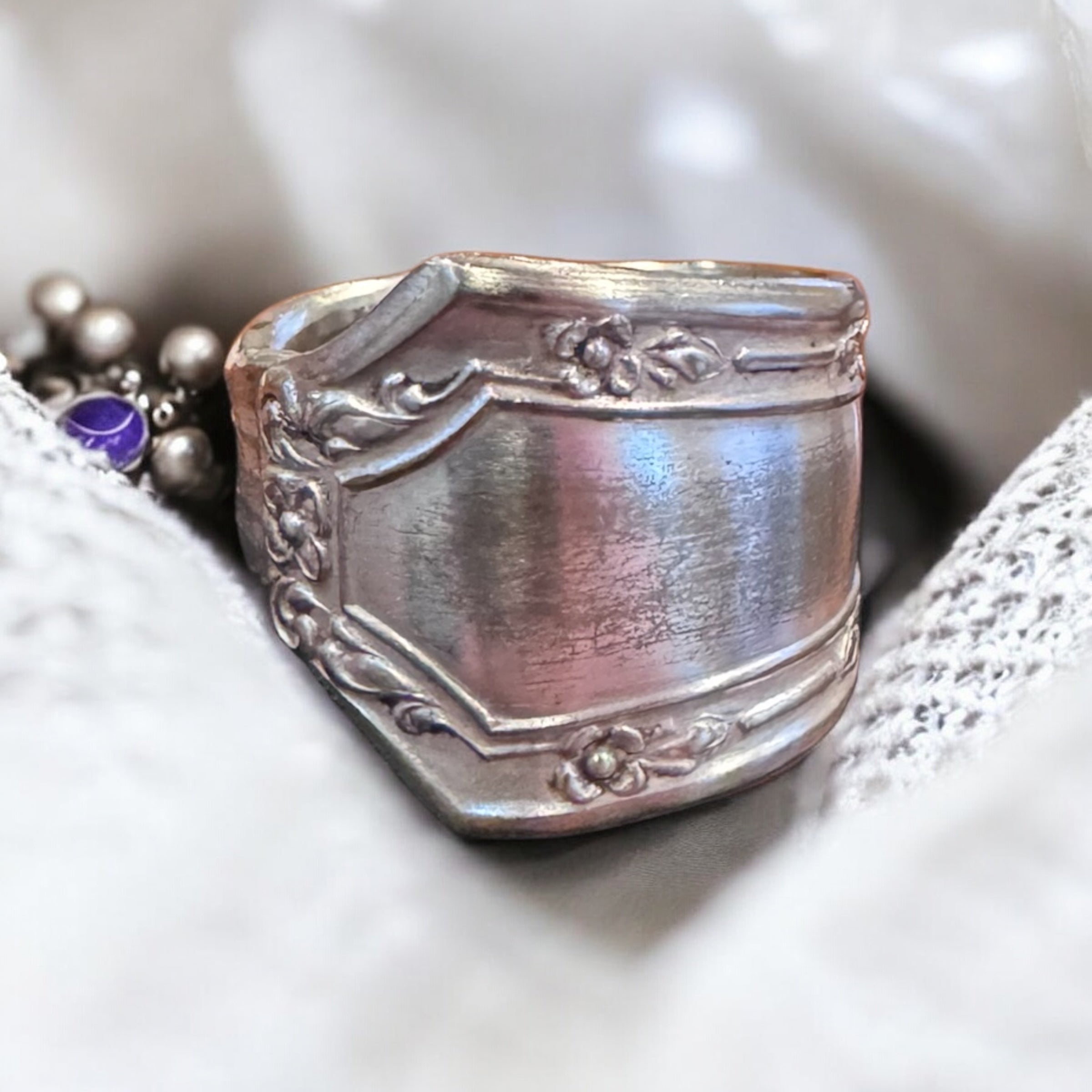 Silver Anniversary - Size 8 - 803