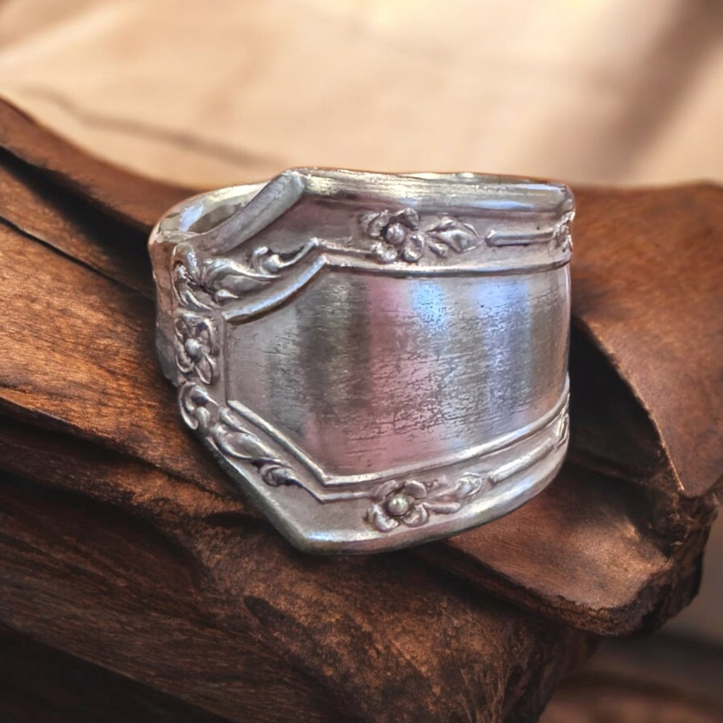 Silver Anniversary - Size 8 - 803