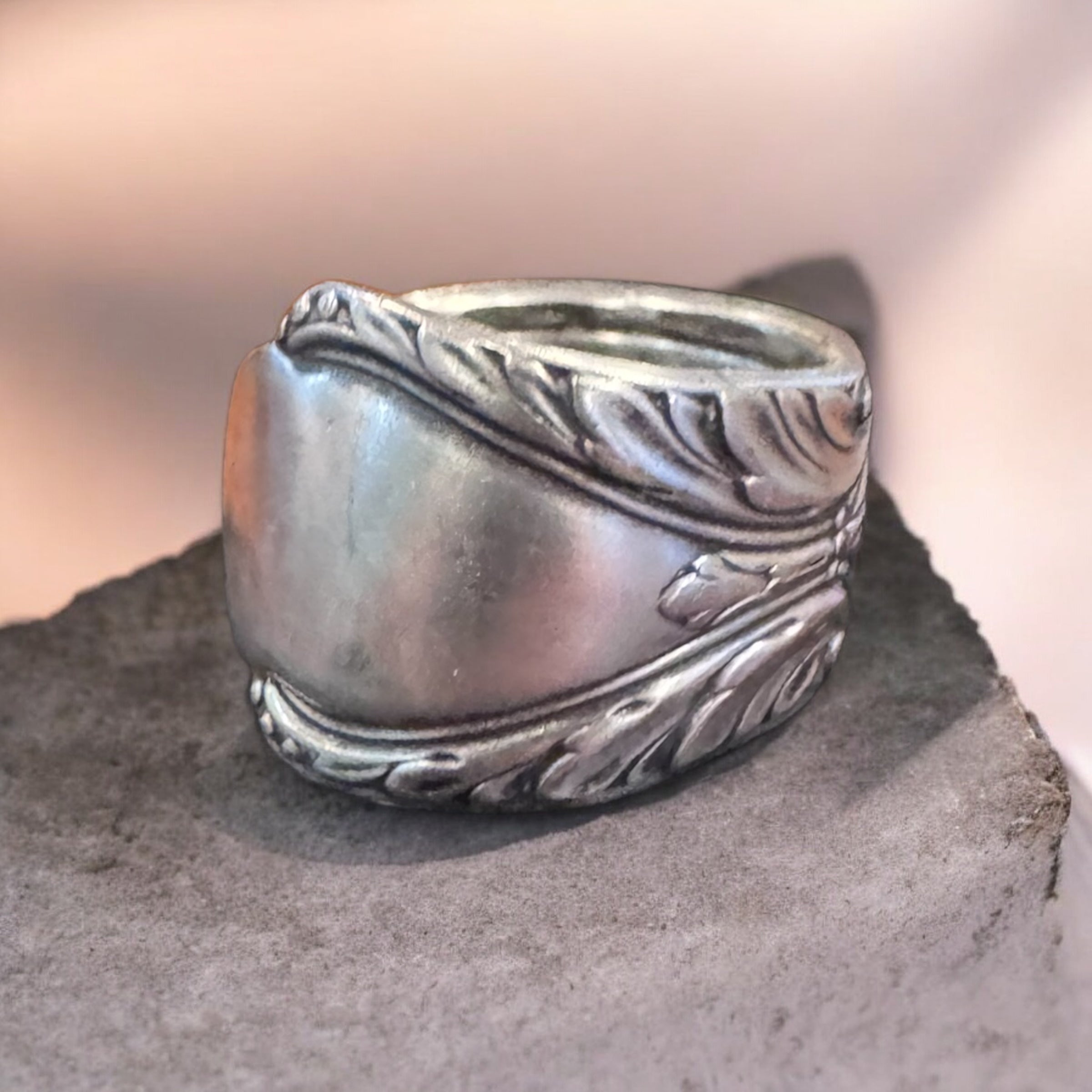 Wings - Size 8 - 806