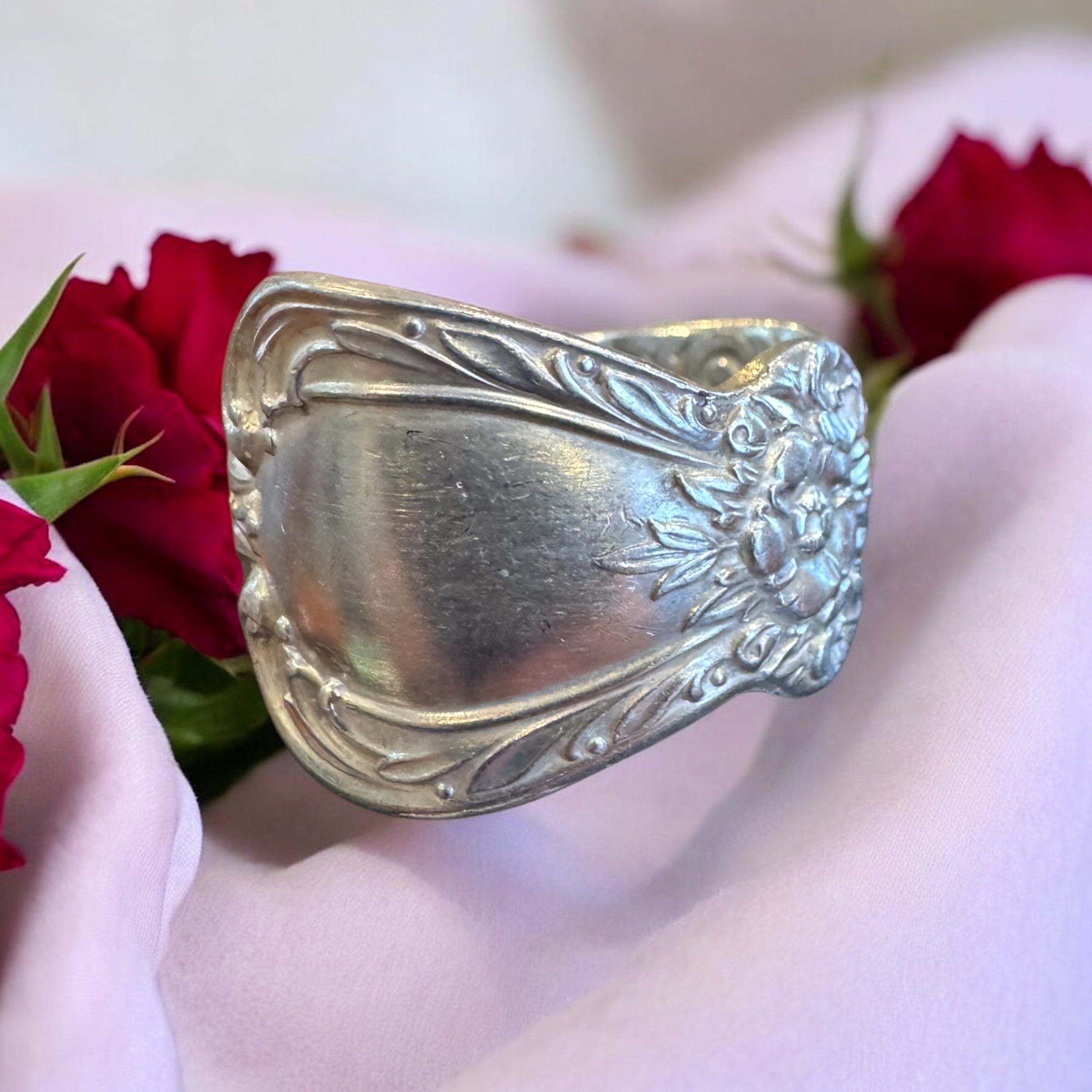 Victorian Bouquet - Size 10 - 103