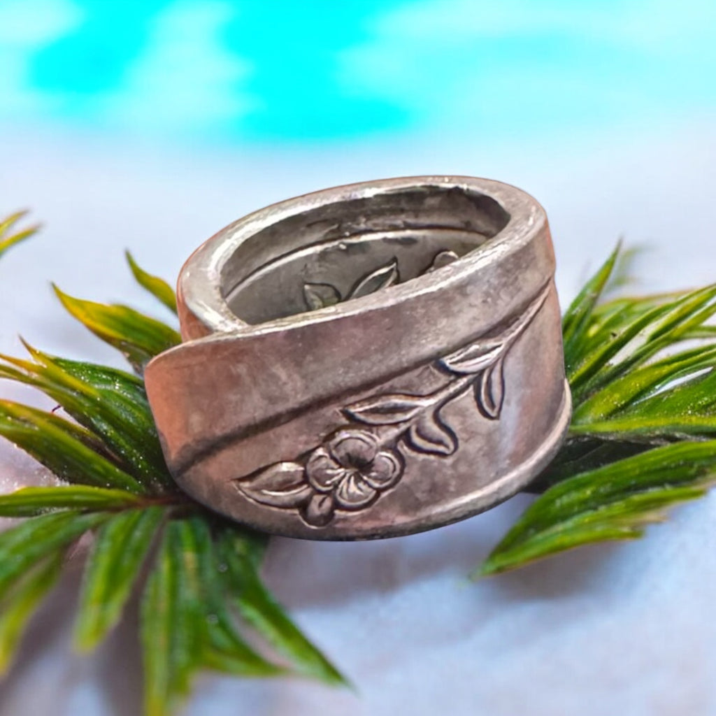 Floral Band - Size 5 - 56
