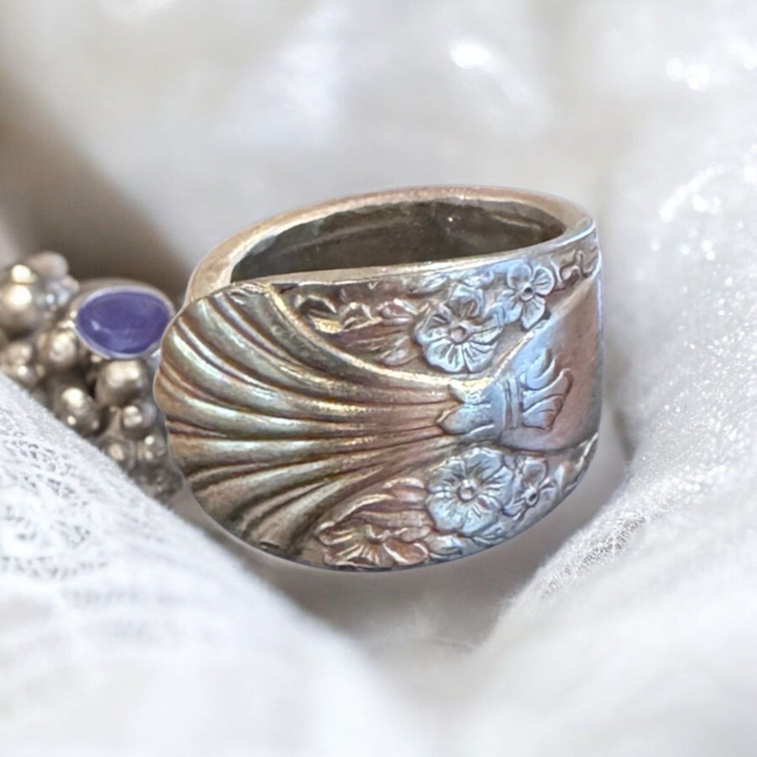 Floral Scallop - Size 5 - 58